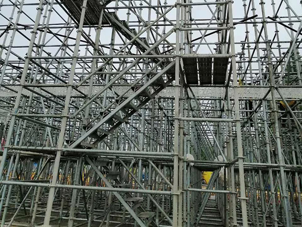 選擇沈陽腳手架租賃公司，為建筑工地添動(dòng)力，安全高效施工！